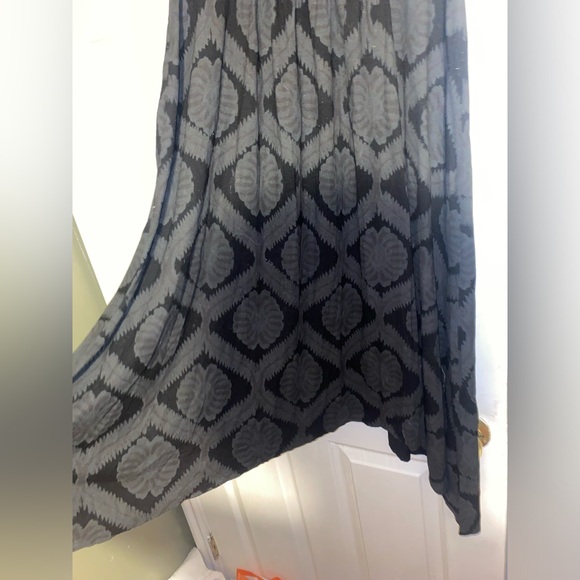 Anthropologie High Low Fresh Produce Dress Size: Medium - Picture 3 of 9